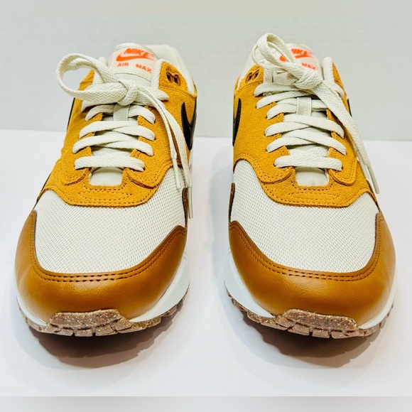 Nike Air Max 1 Essential Sneakers British Tan Light Bone Color Size US-11 NEW! - Picture 7 of 16